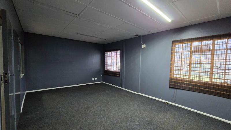 Commercial Property for Sale in Beaconvale Western Cape